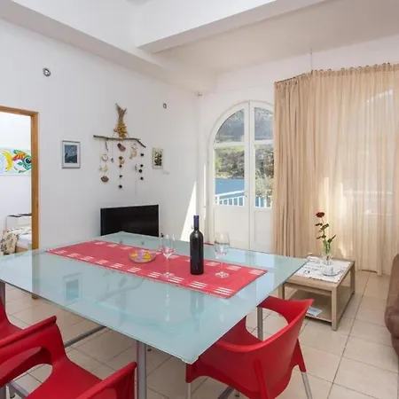 Bezek - Two Bedroom With Sea View